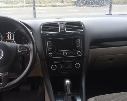 Чорний Фольксваген Гольф, об'ємом двигуна 1.39 л та пробігом 225 тис. км за 8500 $, фото 28 на Automoto.ua