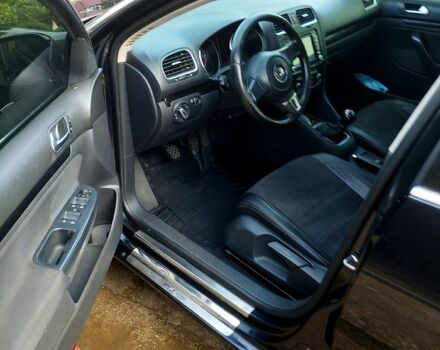 Чорний Фольксваген Гольф, об'ємом двигуна 1.6 л та пробігом 240 тис. км за 8300 $, фото 5 на Automoto.ua