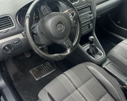 Чорний Фольксваген Гольф, об'ємом двигуна 1.6 л та пробігом 330 тис. км за 7650 $, фото 10 на Automoto.ua