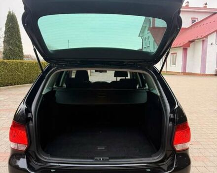 Черный Фольксваген Гольф, объемом двигателя 1.6 л и пробегом 102 тыс. км за 10450 $, фото 14 на Automoto.ua