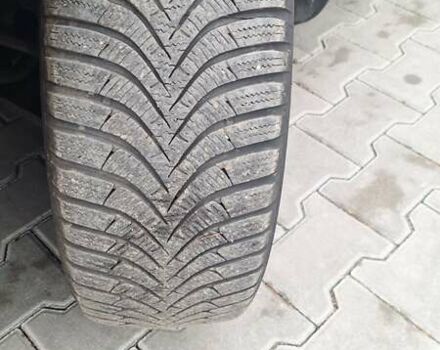 Черный Фольксваген Гольф, объемом двигателя 1.2 л и пробегом 209 тыс. км за 7400 $, фото 47 на Automoto.ua