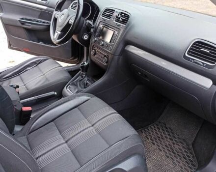 Черный Фольксваген Гольф, объемом двигателя 1.6 л и пробегом 251 тыс. км за 7800 $, фото 8 на Automoto.ua