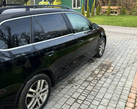 Чорний Фольксваген Гольф, об'ємом двигуна 2 л та пробігом 322 тис. км за 8500 $, фото 4 на Automoto.ua