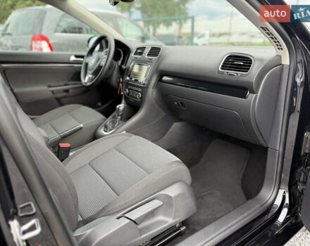 Черный Фольксваген Гольф, объемом двигателя 2 л и пробегом 200 тыс. км за 11900 $, фото 37 на Automoto.ua