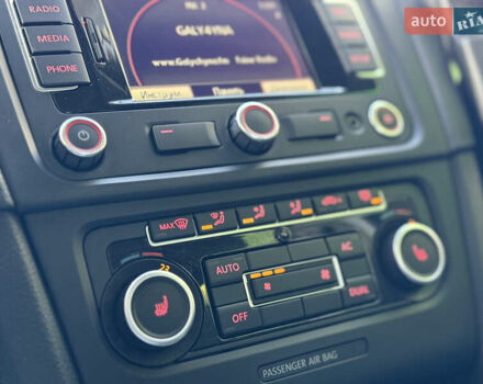 Черный Фольксваген Гольф, объемом двигателя 1.6 л и пробегом 277 тыс. км за 8200 $, фото 40 на Automoto.ua