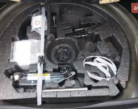 Черный Фольксваген Гольф, объемом двигателя 1.6 л и пробегом 237 тыс. км за 7900 $, фото 34 на Automoto.ua