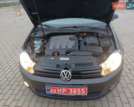 Чорний Фольксваген Гольф, об'ємом двигуна 0 л та пробігом 237 тис. км за 8600 $, фото 7 на Automoto.ua