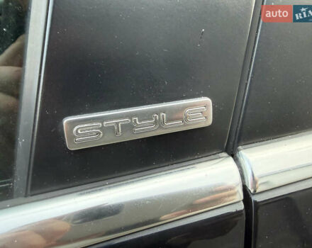 Черный Фольксваген Гольф, объемом двигателя 1.2 л и пробегом 178 тыс. км за 6500 $, фото 17 на Automoto.ua