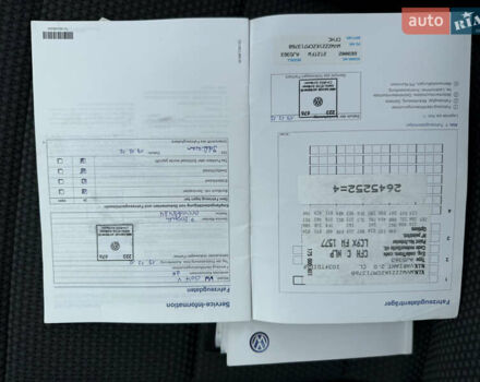 Черный Фольксваген Гольф, объемом двигателя 2 л и пробегом 200 тыс. км за 11900 $, фото 40 на Automoto.ua