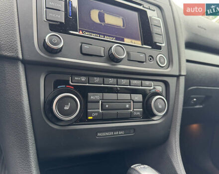 Черный Фольксваген Гольф, объемом двигателя 1.97 л и пробегом 233 тыс. км за 9999 $, фото 61 на Automoto.ua