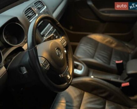 Чорний Фольксваген Гольф, об'ємом двигуна 1.39 л та пробігом 186 тис. км за 8200 $, фото 41 на Automoto.ua