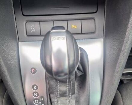 Черный Фольксваген Гольф, объемом двигателя 1.2 л и пробегом 209 тыс. км за 7650 $, фото 26 на Automoto.ua