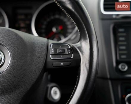 Черный Фольксваген Гольф, объемом двигателя 1.97 л и пробегом 256 тыс. км за 10900 $, фото 22 на Automoto.ua