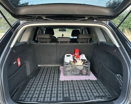 Черный Фольксваген Гольф, объемом двигателя 1.6 л и пробегом 245 тыс. км за 7900 $, фото 16 на Automoto.ua