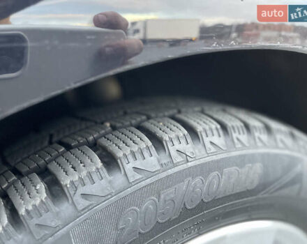 Чорний Фольксваген Гольф, об'ємом двигуна 1.6 л та пробігом 212 тис. км за 6700 $, фото 12 на Automoto.ua