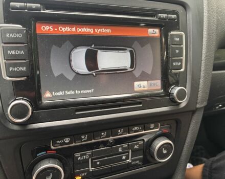 Черный Фольксваген Гольф, объемом двигателя 1.6 л и пробегом 288 тыс. км за 7950 $, фото 22 на Automoto.ua