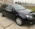 Черный Фольксваген Гольф, объемом двигателя 1.6 л и пробегом 303 тыс. км за 8000 $, фото 5 на Automoto.ua