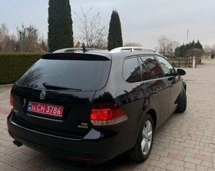 Черный Фольксваген Гольф, объемом двигателя 1.6 л и пробегом 102 тыс. км за 10450 $, фото 3 на Automoto.ua