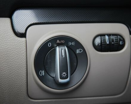 Черный Фольксваген Гольф, объемом двигателя 1.4 л и пробегом 237 тыс. км за 8200 $, фото 19 на Automoto.ua