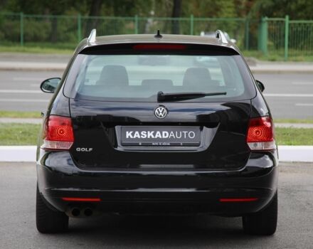 Черный Фольксваген Гольф, объемом двигателя 1.4 л и пробегом 237 тыс. км за 8200 $, фото 4 на Automoto.ua