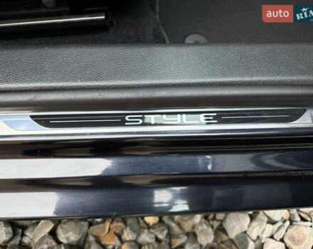 Черный Фольксваген Гольф, объемом двигателя 1.2 л и пробегом 178 тыс. км за 6500 $, фото 30 на Automoto.ua