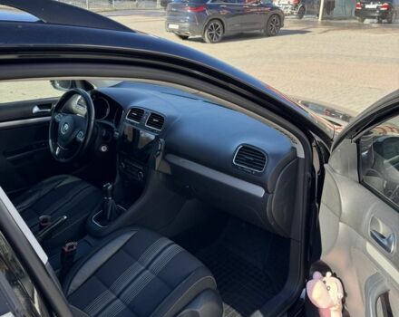 Черный Фольксваген Гольф, объемом двигателя 2 л и пробегом 226 тыс. км за 9500 $, фото 8 на Automoto.ua