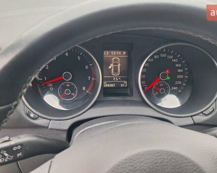 Черный Фольксваген Гольф, объемом двигателя 1.2 л и пробегом 209 тыс. км за 7650 $, фото 17 на Automoto.ua