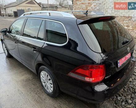 Черный Фольксваген Гольф, объемом двигателя 1.2 л и пробегом 178 тыс. км за 6500 $, фото 12 на Automoto.ua