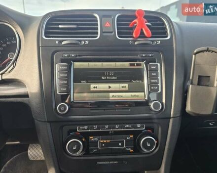 Чорний Фольксваген Гольф, об'ємом двигуна 2 л та пробігом 267 тис. км за 10400 $, фото 20 на Automoto.ua