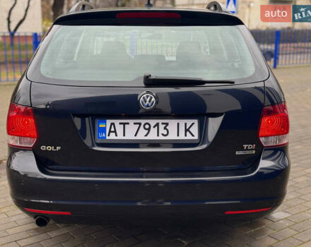 Черный Фольксваген Гольф, объемом двигателя 1.6 л и пробегом 325 тыс. км за 7300 $, фото 6 на Automoto.ua