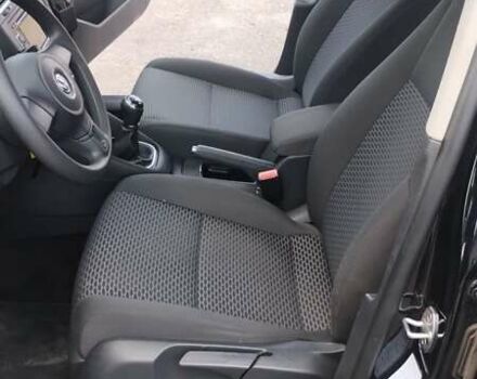 Черный Фольксваген Гольф, объемом двигателя 1.6 л и пробегом 237 тыс. км за 7900 $, фото 21 на Automoto.ua