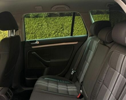 Черный Фольксваген Гольф, объемом двигателя 1.6 л и пробегом 102 тыс. км за 10450 $, фото 16 на Automoto.ua