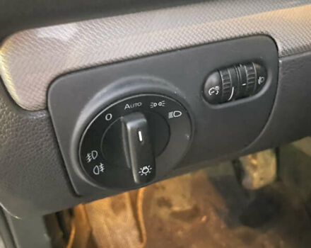 Чорний Фольксваген Гольф, об'ємом двигуна 1.6 л та пробігом 258 тис. км за 7200 $, фото 22 на Automoto.ua