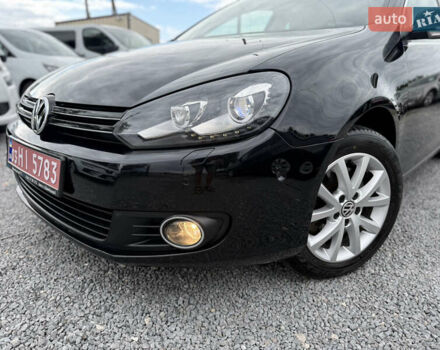 Черный Фольксваген Гольф, объемом двигателя 2 л и пробегом 200 тыс. км за 11900 $, фото 7 на Automoto.ua