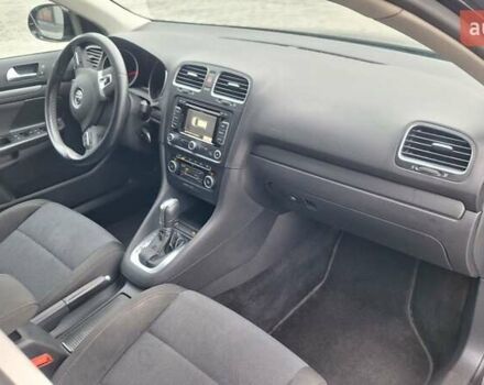 Черный Фольксваген Гольф, объемом двигателя 1.2 л и пробегом 209 тыс. км за 7400 $, фото 39 на Automoto.ua