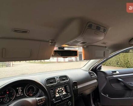 Черный Фольксваген Гольф, объемом двигателя 1.6 л и пробегом 102 тыс. км за 10450 $, фото 24 на Automoto.ua