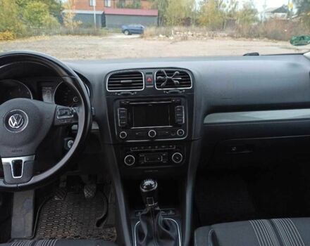Черный Фольксваген Гольф, объемом двигателя 1.6 л и пробегом 251 тыс. км за 7800 $, фото 9 на Automoto.ua