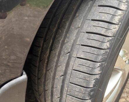 Черный Фольксваген Гольф, объемом двигателя 1.6 л и пробегом 288 тыс. км за 7950 $, фото 23 на Automoto.ua