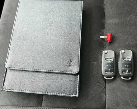 Черный Фольксваген Гольф, объемом двигателя 1.39 л и пробегом 220 тыс. км за 7500 $, фото 12 на Automoto.ua