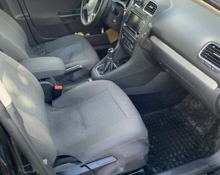 Черный Фольксваген Гольф, объемом двигателя 1.6 л и пробегом 220 тыс. км за 8300 $, фото 9 на Automoto.ua