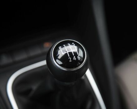 Черный Фольксваген Гольф, объемом двигателя 1.4 л и пробегом 237 тыс. км за 8200 $, фото 17 на Automoto.ua