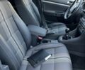Черный Фольксваген Гольф, объемом двигателя 1.6 л и пробегом 262 тыс. км за 8250 $, фото 7 на Automoto.ua