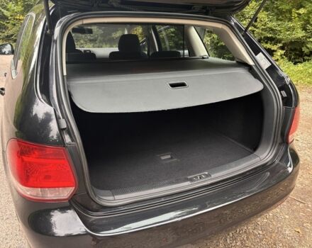 Черный Фольксваген Гольф, объемом двигателя 1.6 л и пробегом 288 тыс. км за 7950 $, фото 2 на Automoto.ua