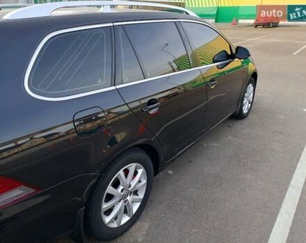 Черный Фольксваген Гольф, объемом двигателя 1.6 л и пробегом 260 тыс. км за 8500 $, фото 7 на Automoto.ua