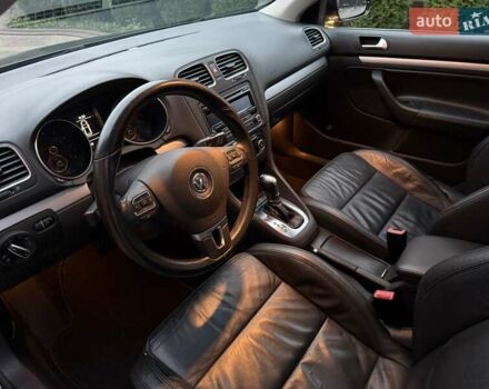 Чорний Фольксваген Гольф, об'ємом двигуна 1.39 л та пробігом 186 тис. км за 8200 $, фото 38 на Automoto.ua