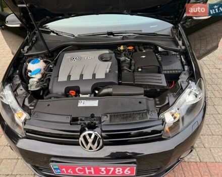 Черный Фольксваген Гольф, объемом двигателя 1.6 л и пробегом 102 тыс. км за 10450 $, фото 27 на Automoto.ua