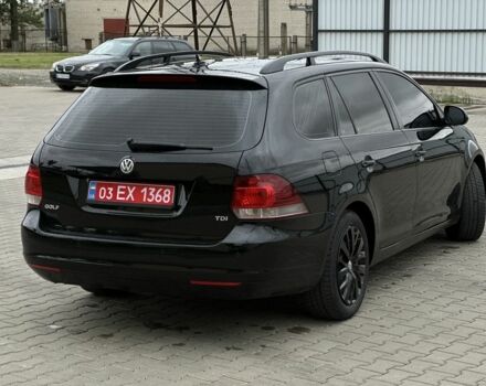 Черный Фольксваген Гольф, объемом двигателя 1.6 л и пробегом 245 тыс. км за 7900 $, фото 4 на Automoto.ua