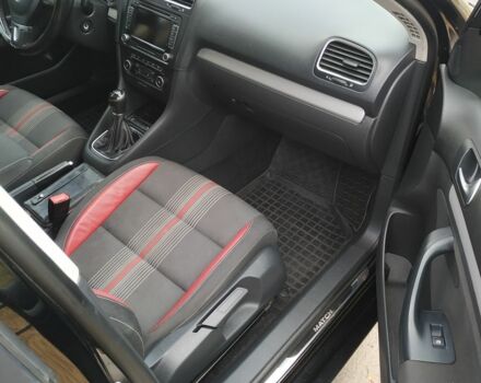 Чорний Фольксваген Гольф, об'ємом двигуна 1.6 л та пробігом 303 тис. км за 8500 $, фото 11 на Automoto.ua