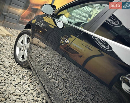 Черный Фольксваген Гольф, объемом двигателя 1.97 л и пробегом 233 тыс. км за 9999 $, фото 26 на Automoto.ua