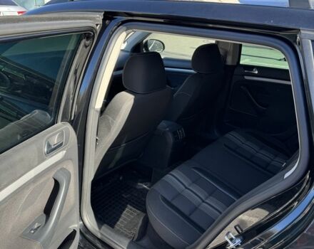 Черный Фольксваген Гольф, объемом двигателя 2 л и пробегом 226 тыс. км за 9500 $, фото 6 на Automoto.ua